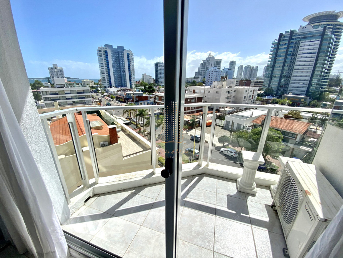 Apartamento ID.877 - 1 dorm y medio, con amenities. Wifi. Mucamas, bajos gastos
