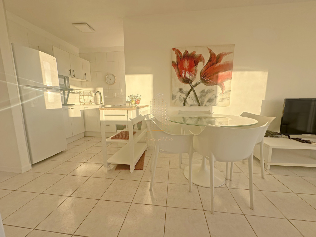 Apartamento ID.877 - 1 dorm y medio, con amenities. Wifi. Mucamas, bajos gastos