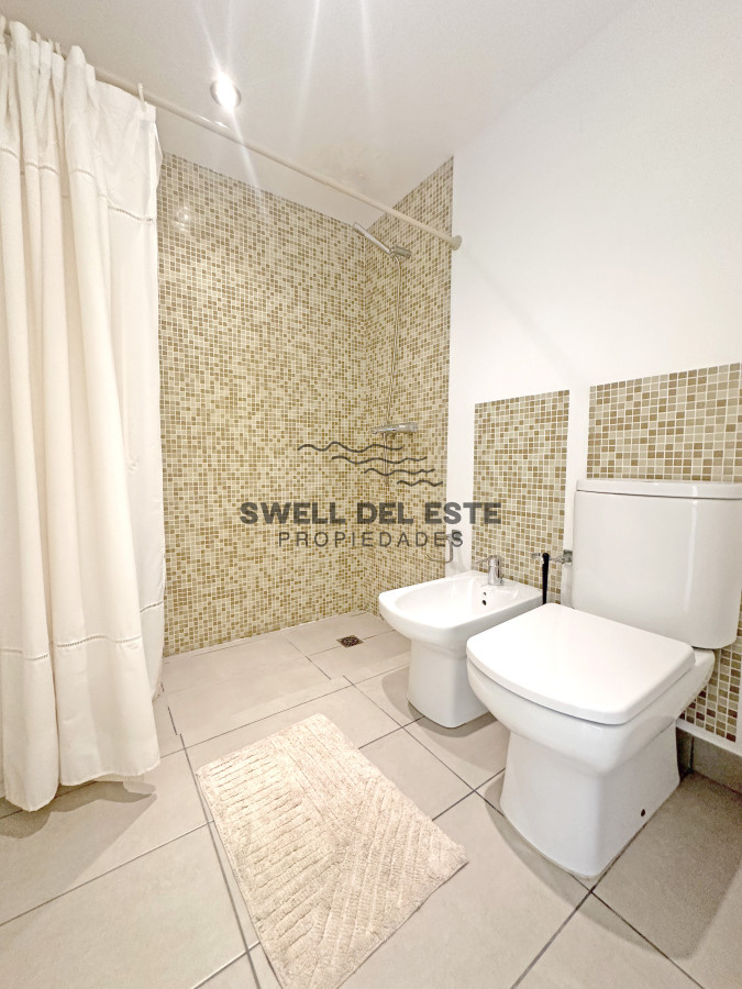 Apartamento ID.115 - Icon Brava, 2 dorm, 2 baños, losa radiante, garaje, baulera.