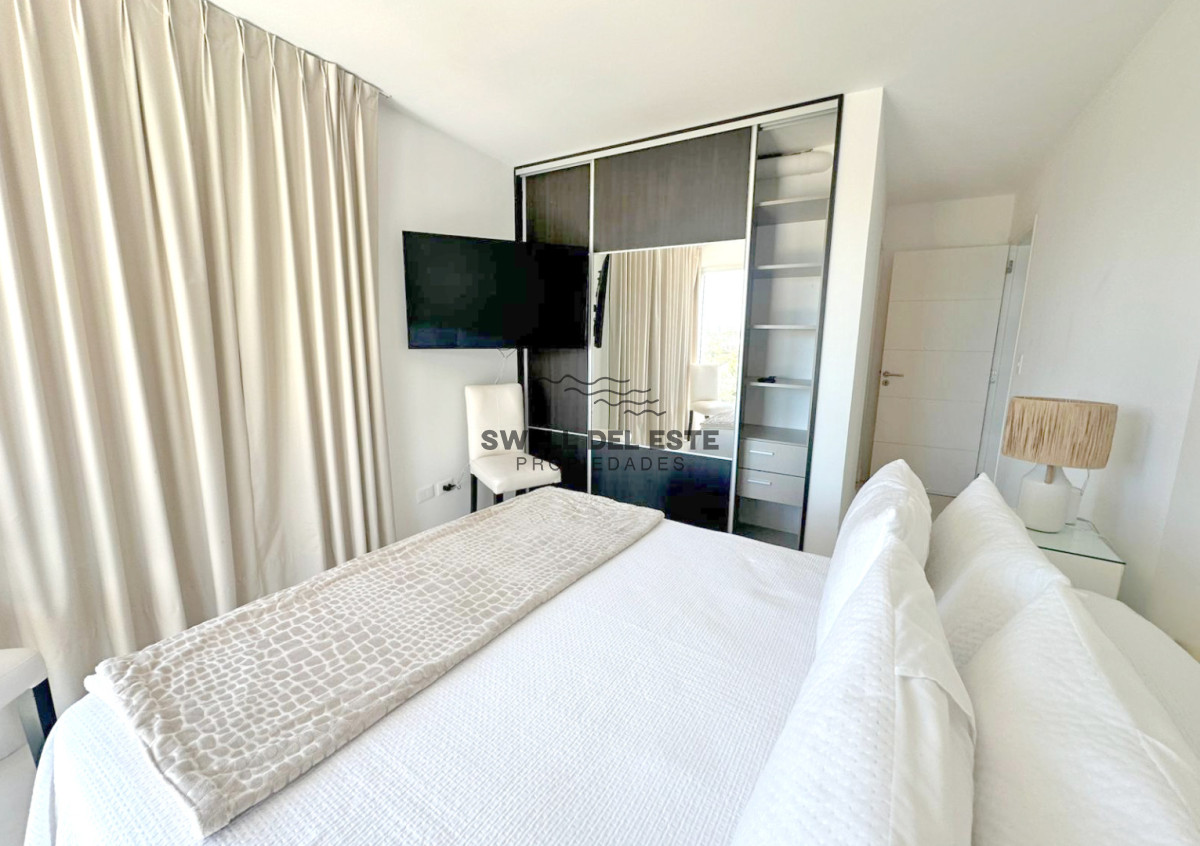 Apartamento ID.115 - Icon Brava, 2 dorm, 2 baños, losa radiante, garaje, baulera.