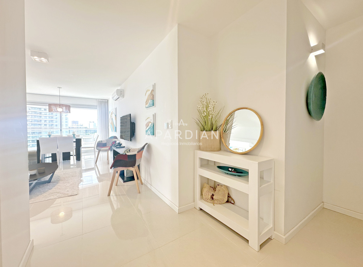 Apartamento ID.21097653 - Icon Brava, 2 dorm, 2 baños, losa radiante, garaje, baulera.