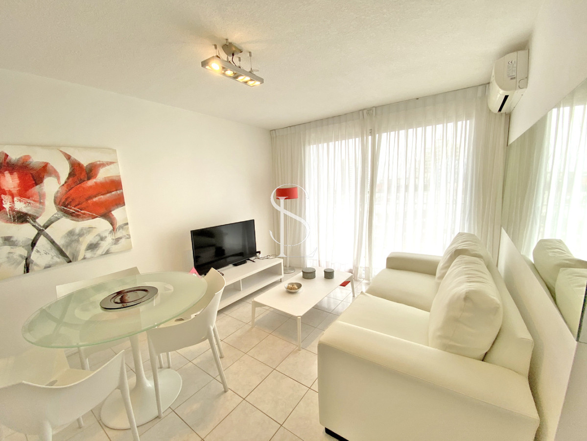 Apartamento ID.250 - 1 dorm y medio, con amenities. Wifi. Mucamas, bajos gastos