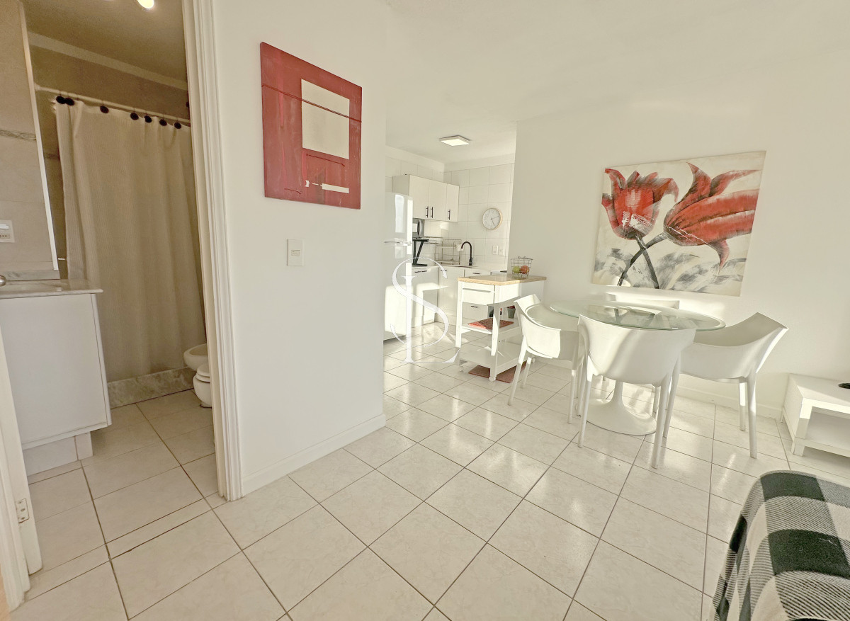 Apartamento ID.250 - 1 dorm y medio, con amenities. Wifi. Mucamas, bajos gastos