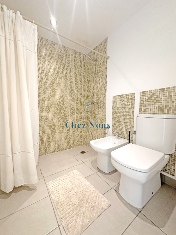 Apartamento ID.2092 - Icon Brava, 2 dorm, 2 baños, losa radiante, garaje, baulera.