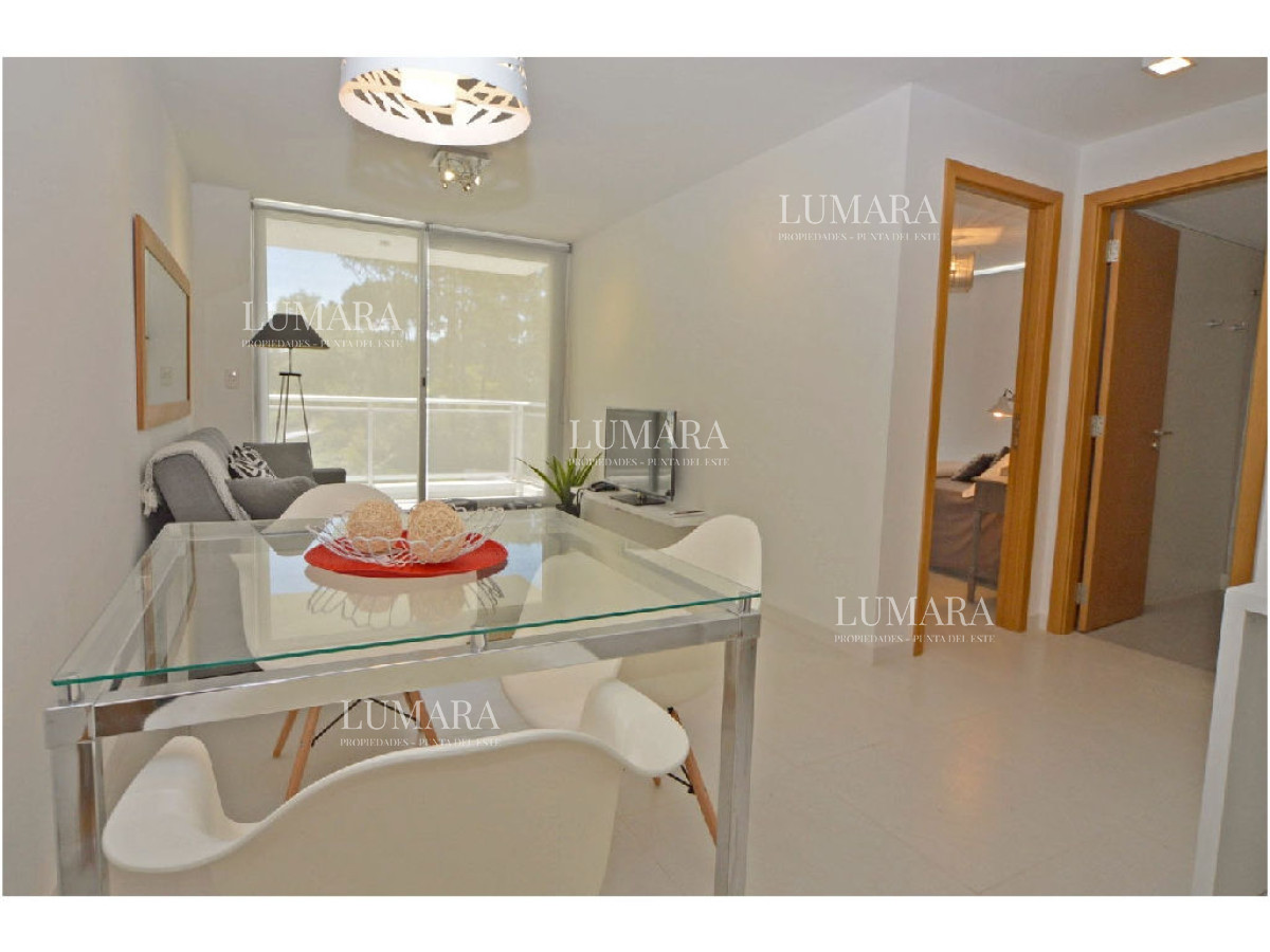 Apartamento ID.2194 - Moderno, 1 dorm definido, Wifi, edificio con servicios.