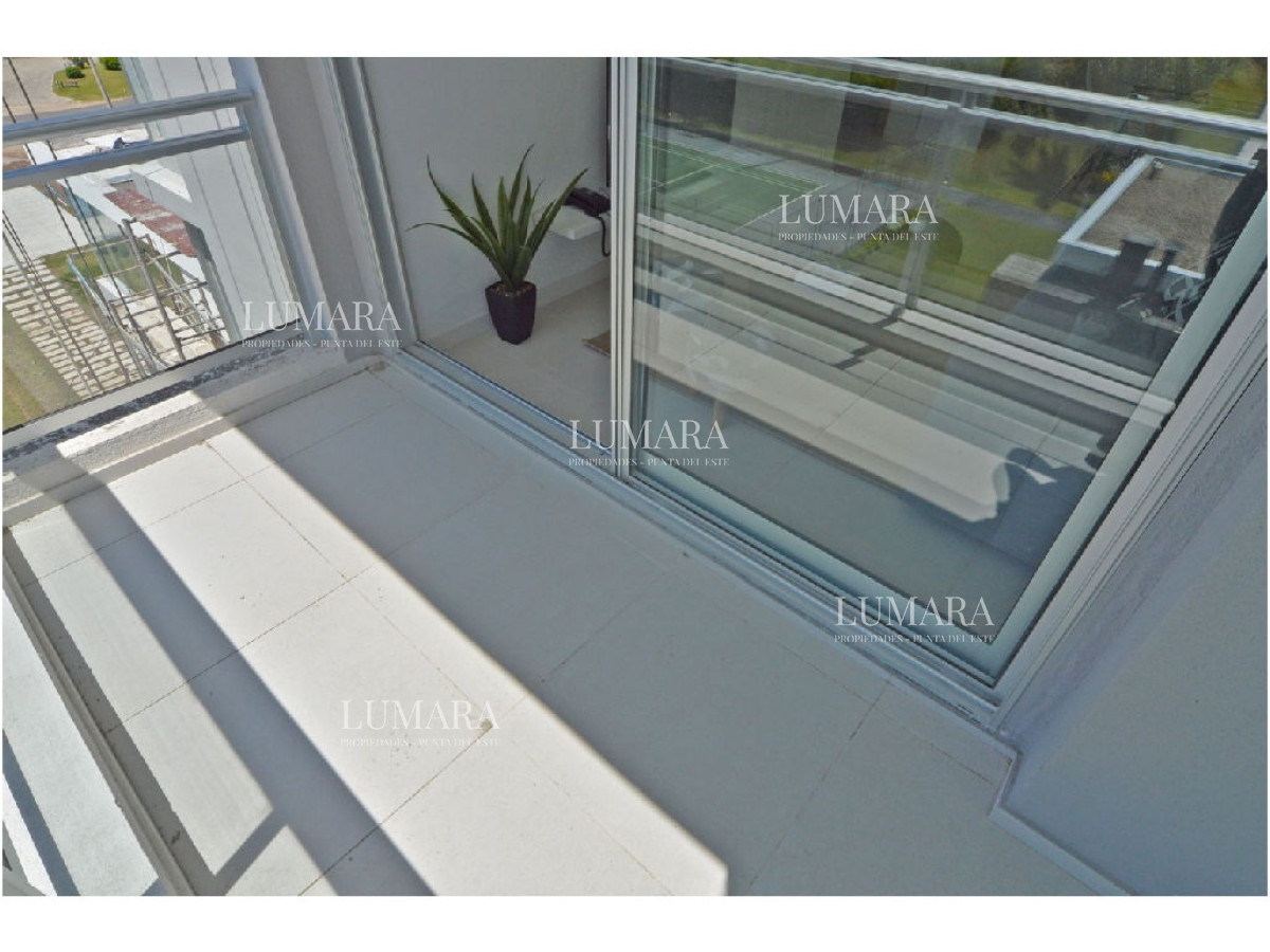 Apartamento ID.2194 - Moderno, 1 dorm definido, Wifi, edificio con servicios.