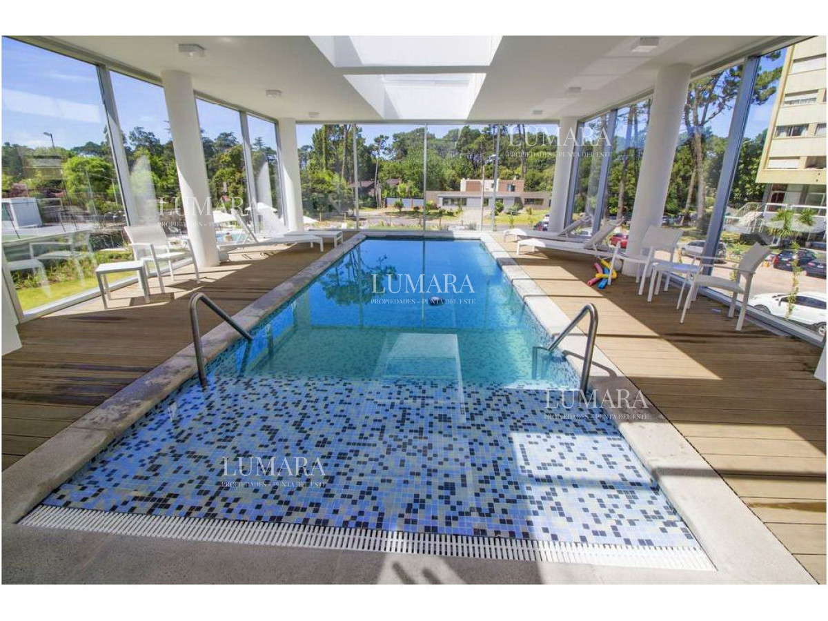 Apartamento ID.2194 - Moderno, 1 dorm definido, Wifi, edificio con servicios.