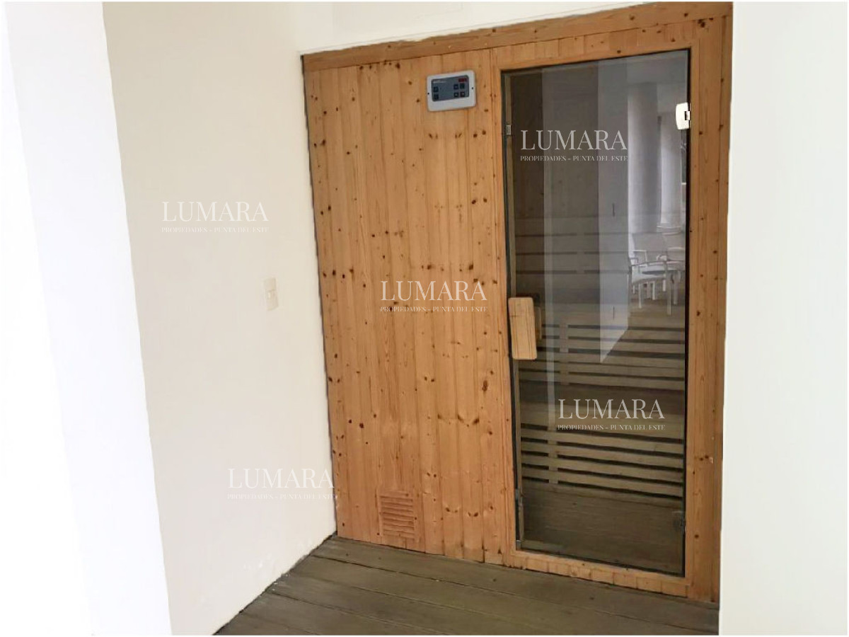 Apartamento ID.2194 - Moderno, 1 dorm definido, Wifi, edificio con servicios.