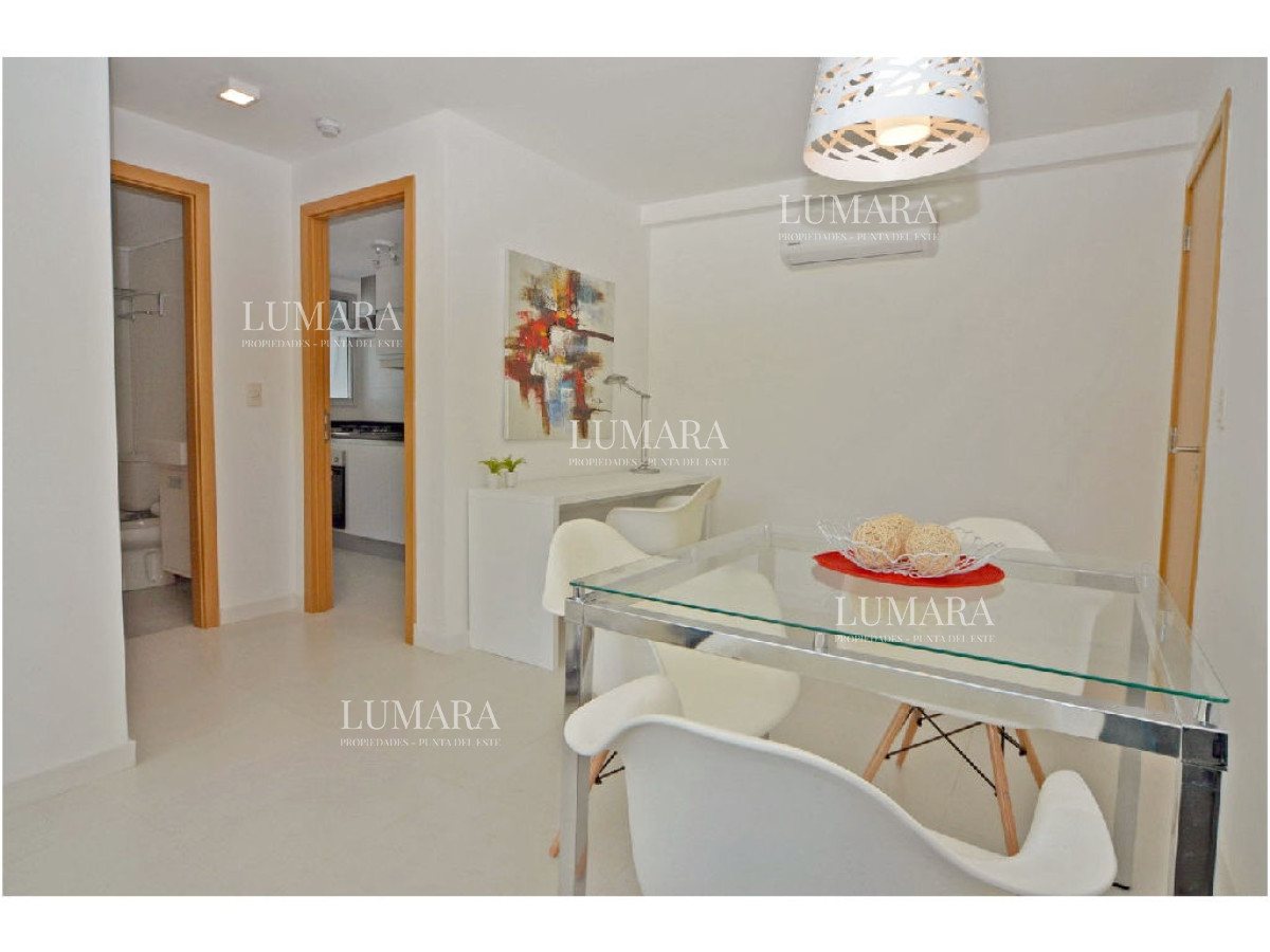 Apartamento ID.2194 - Moderno, 1 dorm definido, Wifi, edificio con servicios.