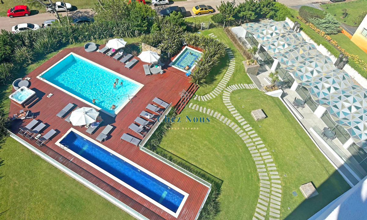 Apartamento ID.2092 - Icon Brava, 2 dorm, 2 baños, losa radiante, garaje, baulera.