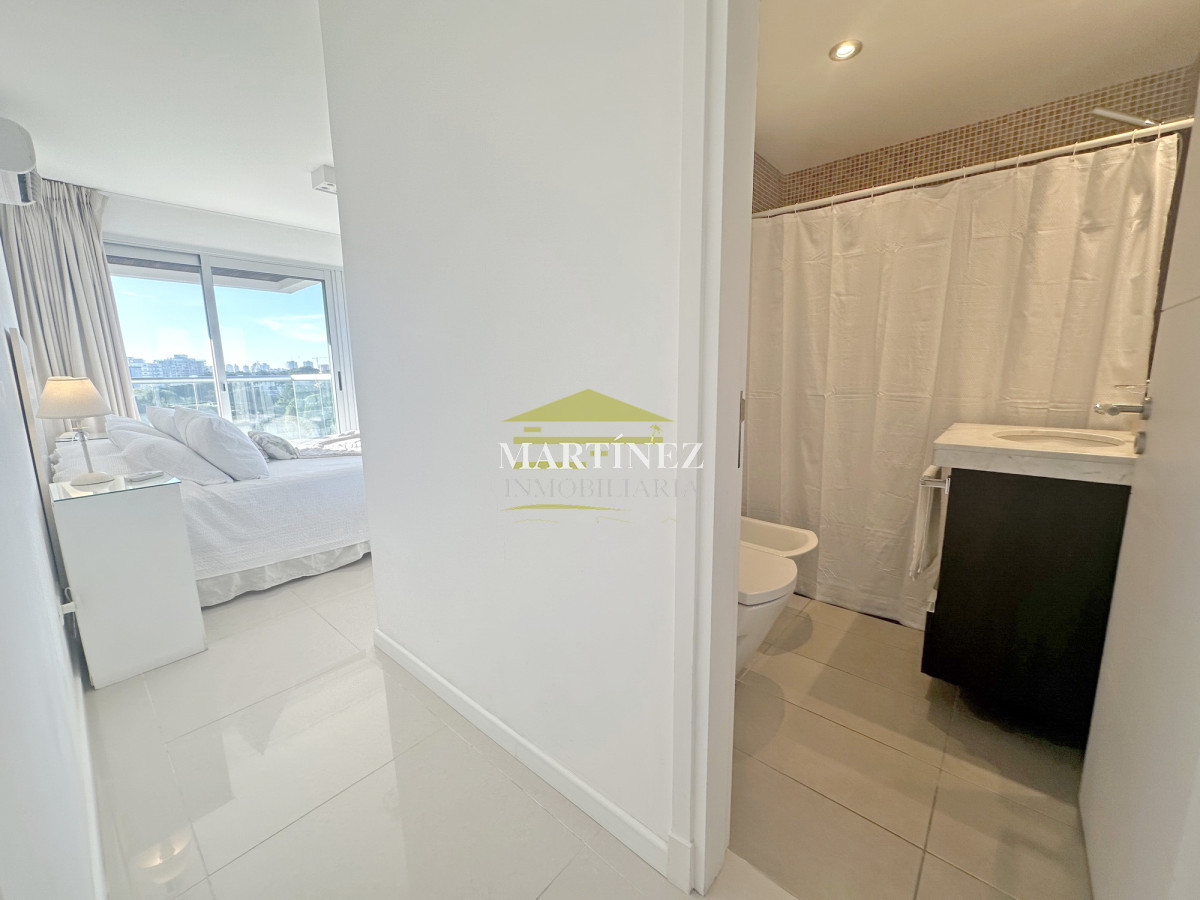 Apartamento ID.96 - Icon Brava, 2 dorm, 2 baños, losa radiante, garaje, baulera.