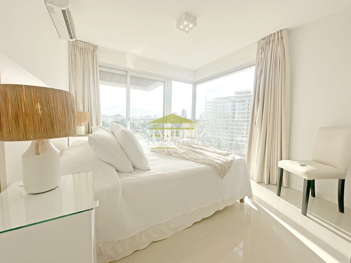 Apartamento ID.96 - Icon Brava, 2 dorm, 2 baños, losa radiante, garaje, baulera.