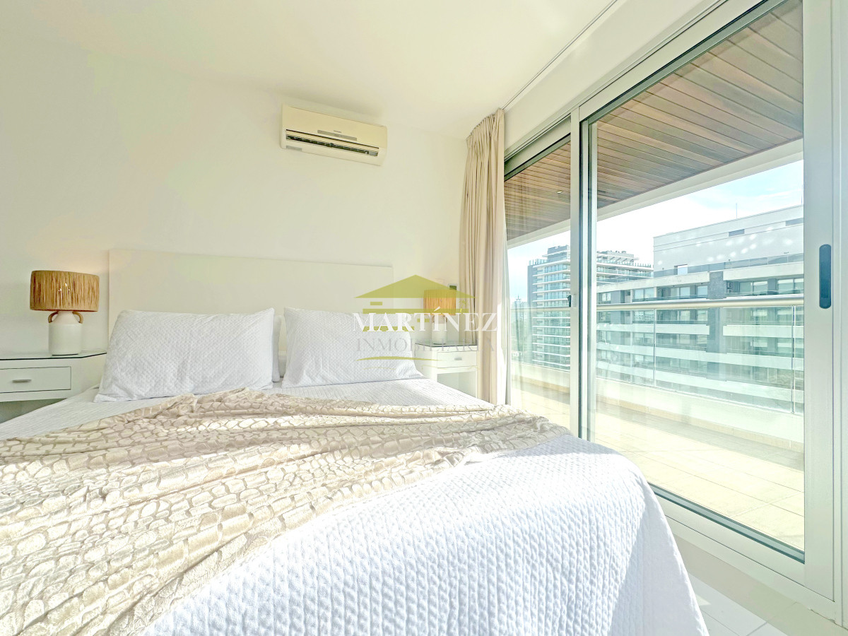 Apartamento ID.96 - Icon Brava, 2 dorm, 2 baños, losa radiante, garaje, baulera.