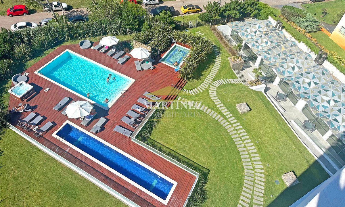 Apartamento ID.96 - Icon Brava, 2 dorm, 2 baños, losa radiante, garaje, baulera.