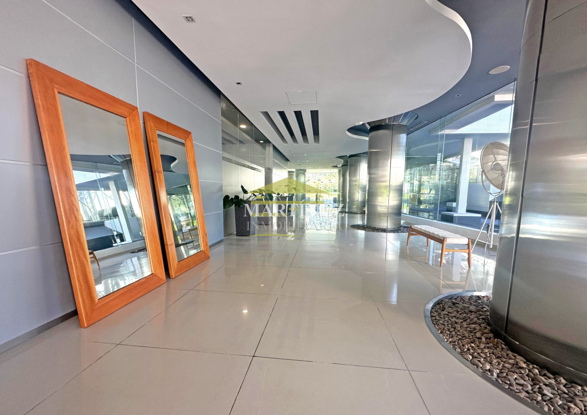 Apartamento ID.96 - Icon Brava, 2 dorm, 2 baños, losa radiante, garaje, baulera.