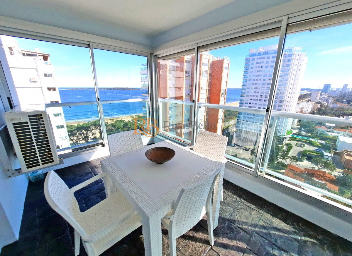 Apartamento ID.2 - Mansa, piso alto, garaje doble
