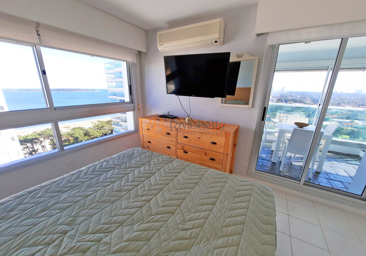 Apartamento ID.2 - Mansa, piso alto, garaje doble
