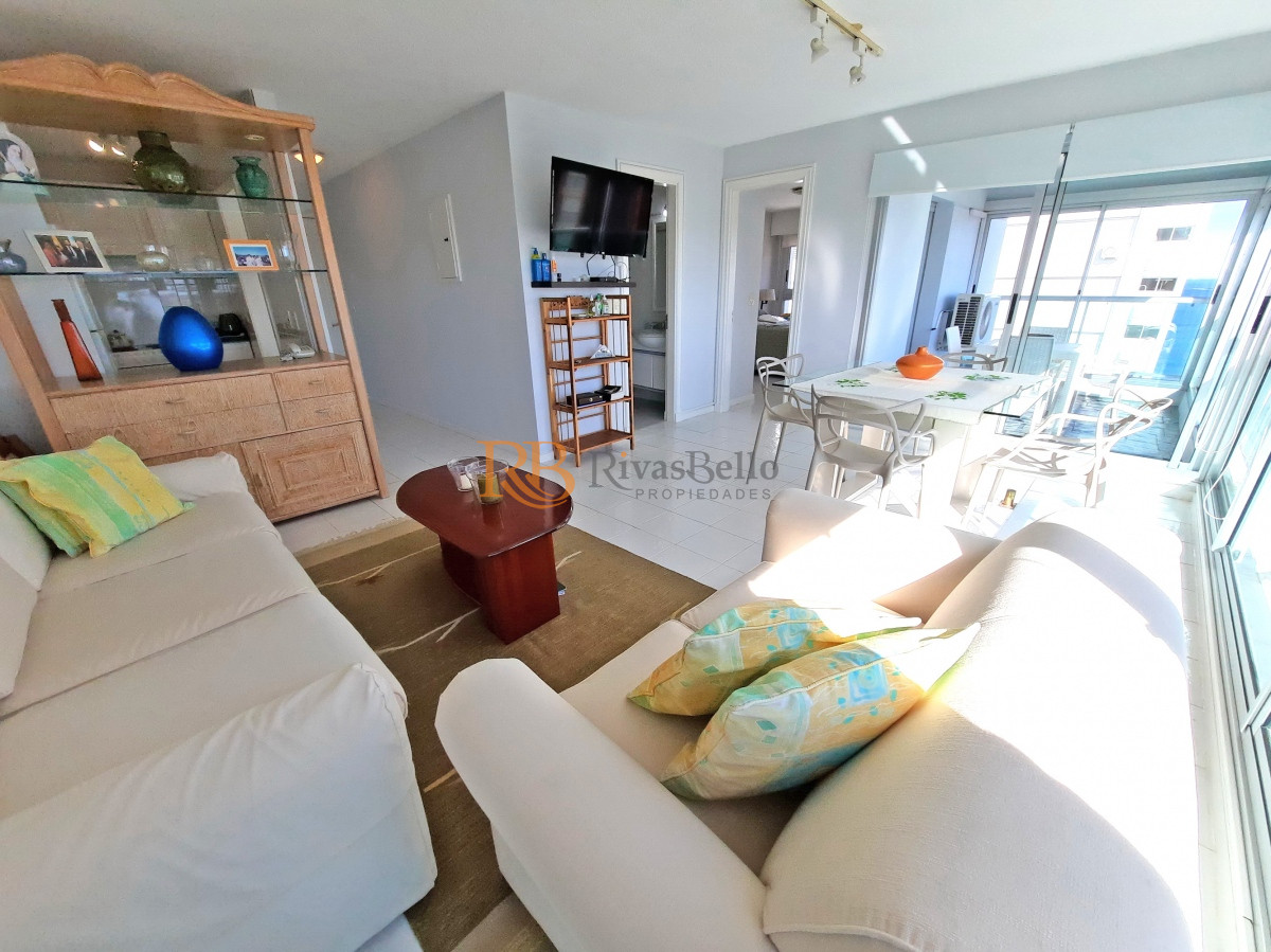 Apartamento ID.2 - Mansa, piso alto, garaje doble