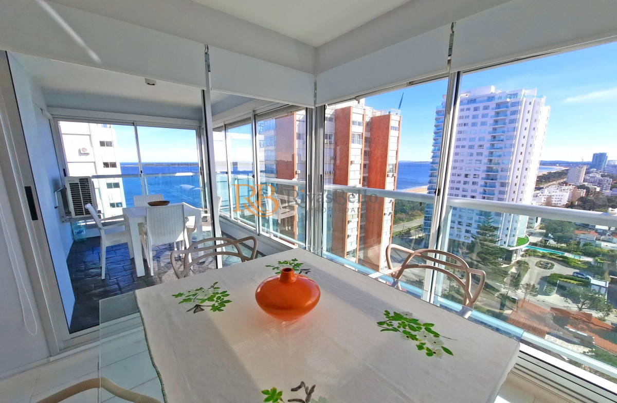 Apartamento ID.2 - Mansa, piso alto, garaje doble