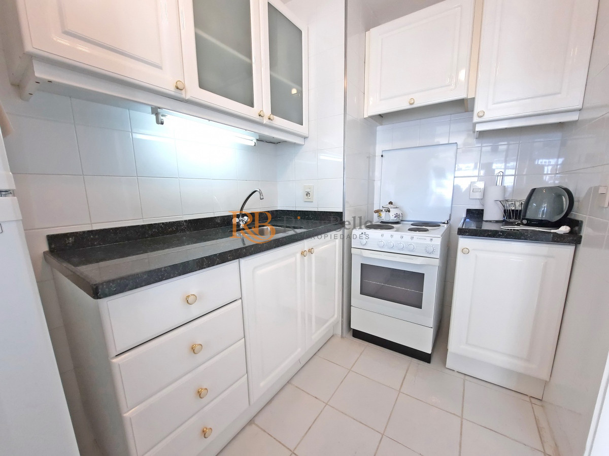 Apartamento ID.2 - Mansa, piso alto, garaje doble