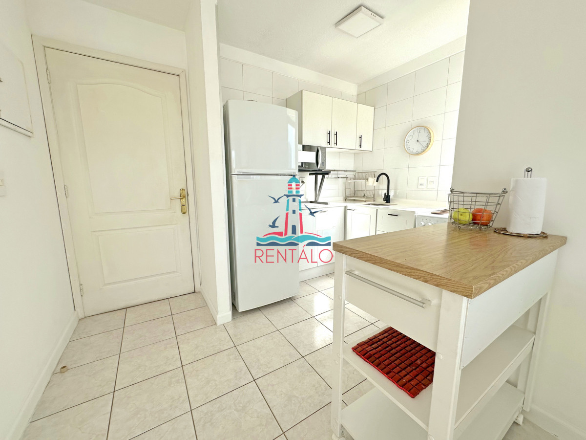 Apartamento ID.406 - 1 dorm y medio, con amenities. Wifi. Mucamas, bajos gastos