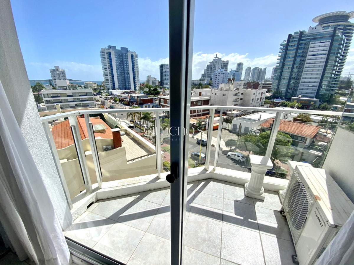 Apartamento ID.132 - Venta apartamento de 1 dorm y medio Punta del Este 