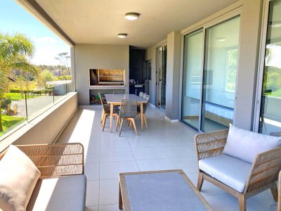 Espectacular, super equipado, piscina propia. 2 garajes - NYP38556A