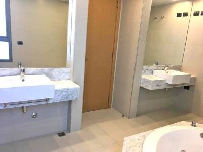 Espectacular, super equipado, piscina propia. 2 garajes - NYP38556A