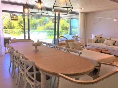 Espectacular, super equipado, piscina propia. 2 garajes - NYP38556A