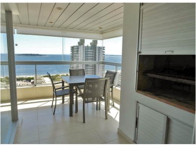 Mansa, con parrillero propio. 2 dorm.  - NYP6528A