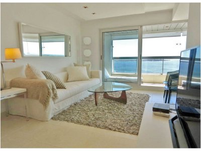 Mansa, con parrillero propio. 2 dorm.  - NYP6528A