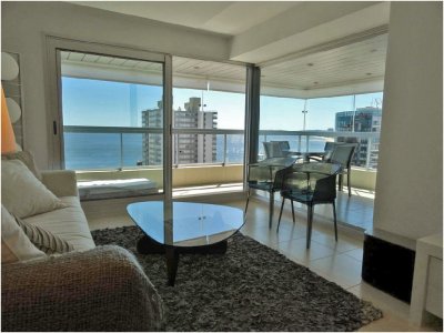 Mansa, con parrillero propio. 2 dorm.  - NYP6528A