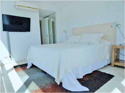 Mansa, con parrillero propio. 2 dorm.  - NYP6528A