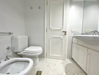 Reciclado, precio oportunidad, primera fila en playa mansa. - NYP2068A