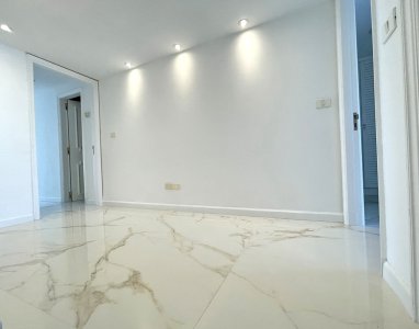 Reciclado, precio oportunidad, primera fila en playa mansa. - NYP2068A