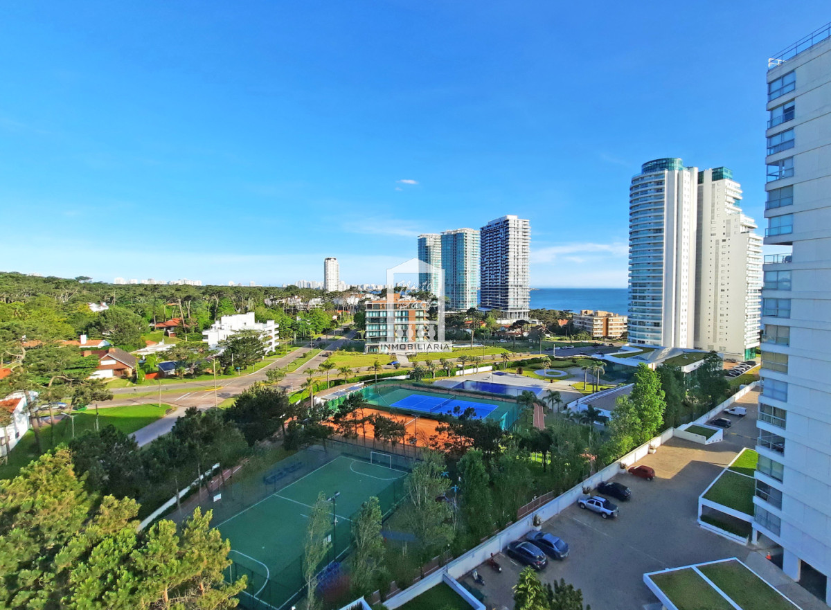 Playa Mansa, 3 dorm, con todos los servicios.  - NYP675A