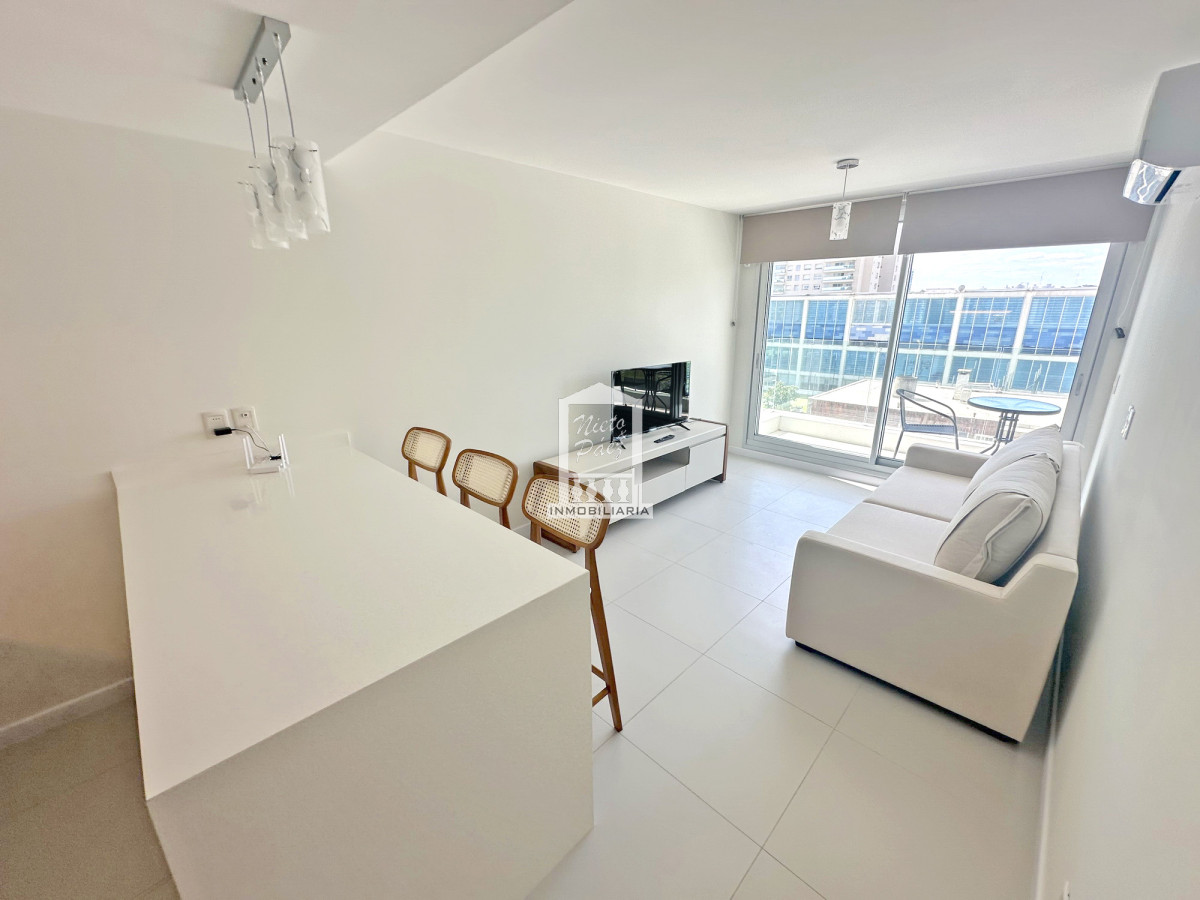 Mansa, 1 dorm, garaje. Amenities - NYP28380A