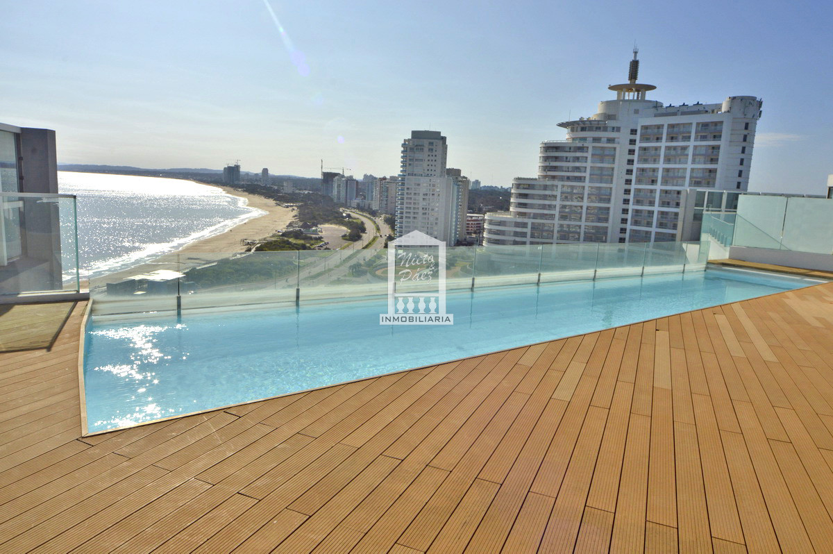 Penthouse triplex. Único, piscina propia, ascensor privado.  - NYP20288A