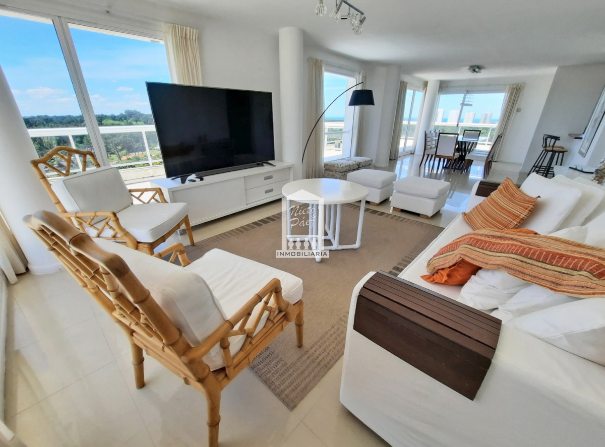Penthouse dúplex, 3 dorm, parrillero y jacuzzi. - NYP25705A