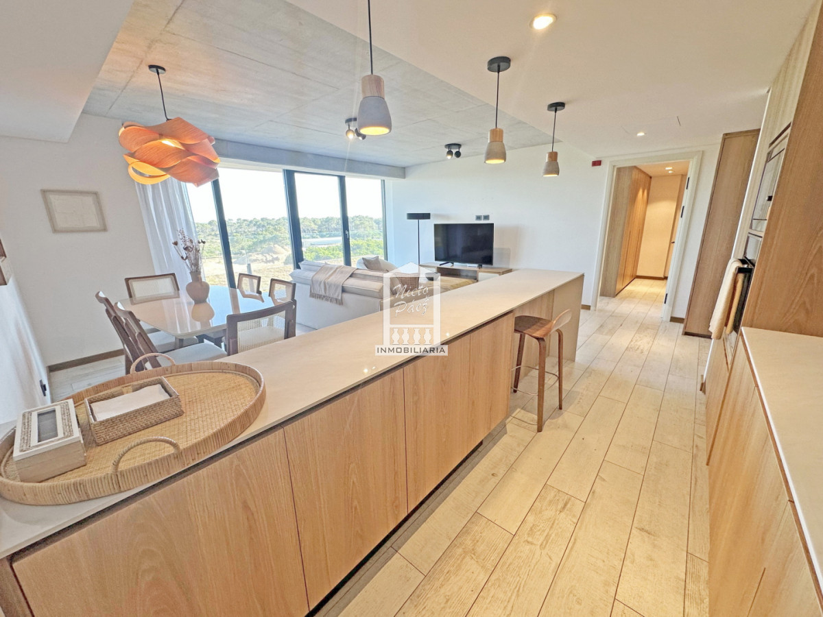 Surfside. 1 dorm de lujo, garaje y baulera. - NYP40203A