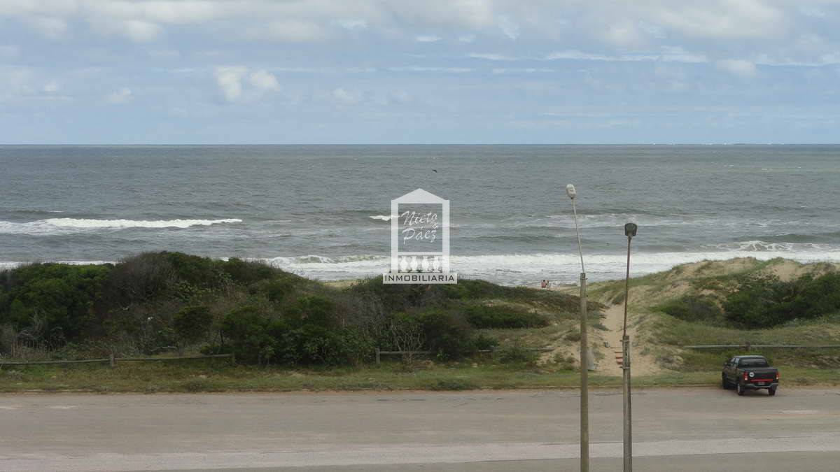 Apartamento en Punta del Este, Brava