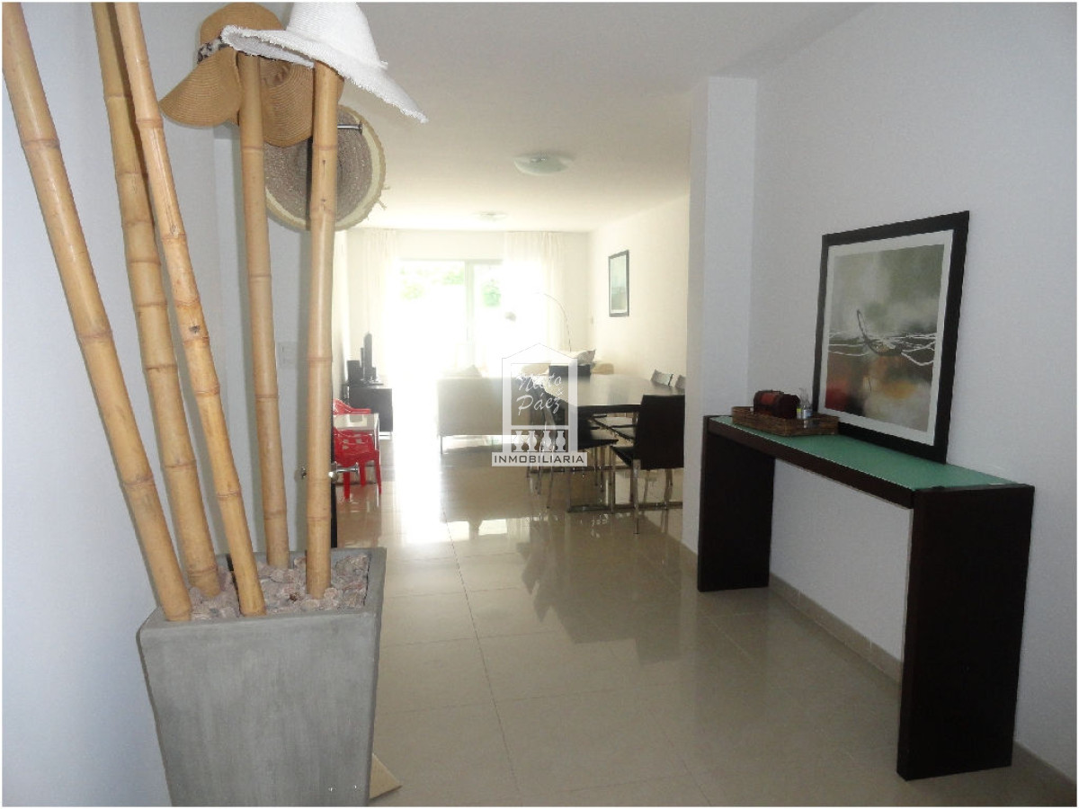 Apartamento en Punta del Este, Brava