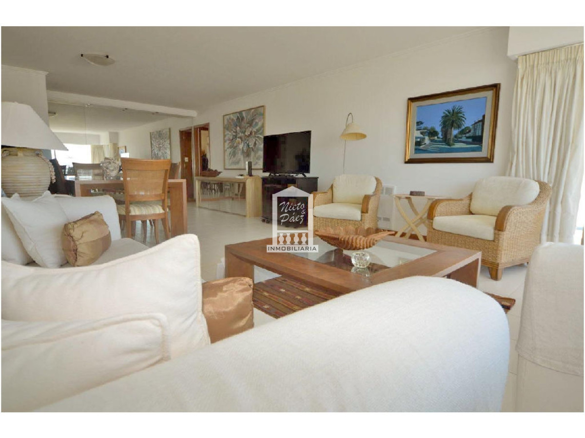 Brava - GoPunta - Portal Inmobiliario de Punta del Este - Maldonado