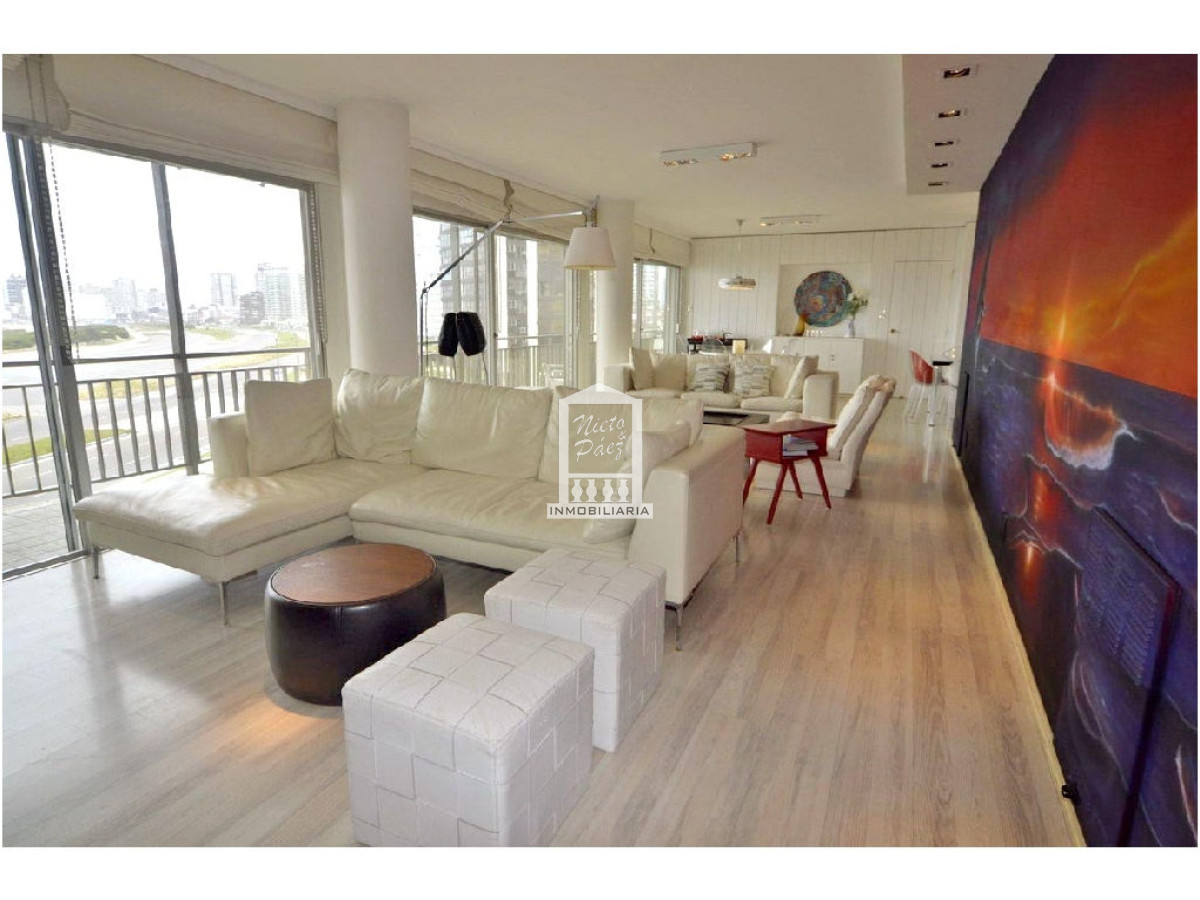 Brava - GoPunta - Portal Inmobiliario de Punta del Este - Maldonado