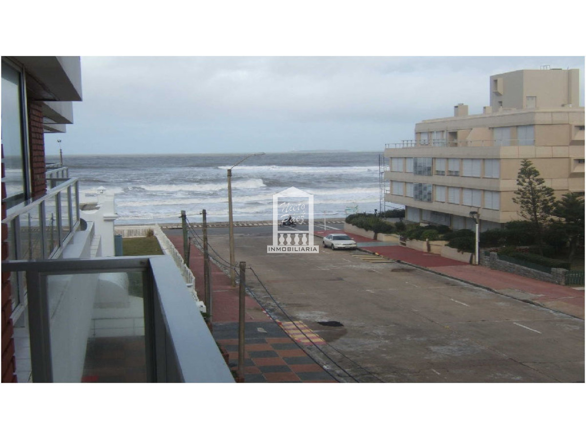 Apartamento en Punta del Este, Península - NYP9317A