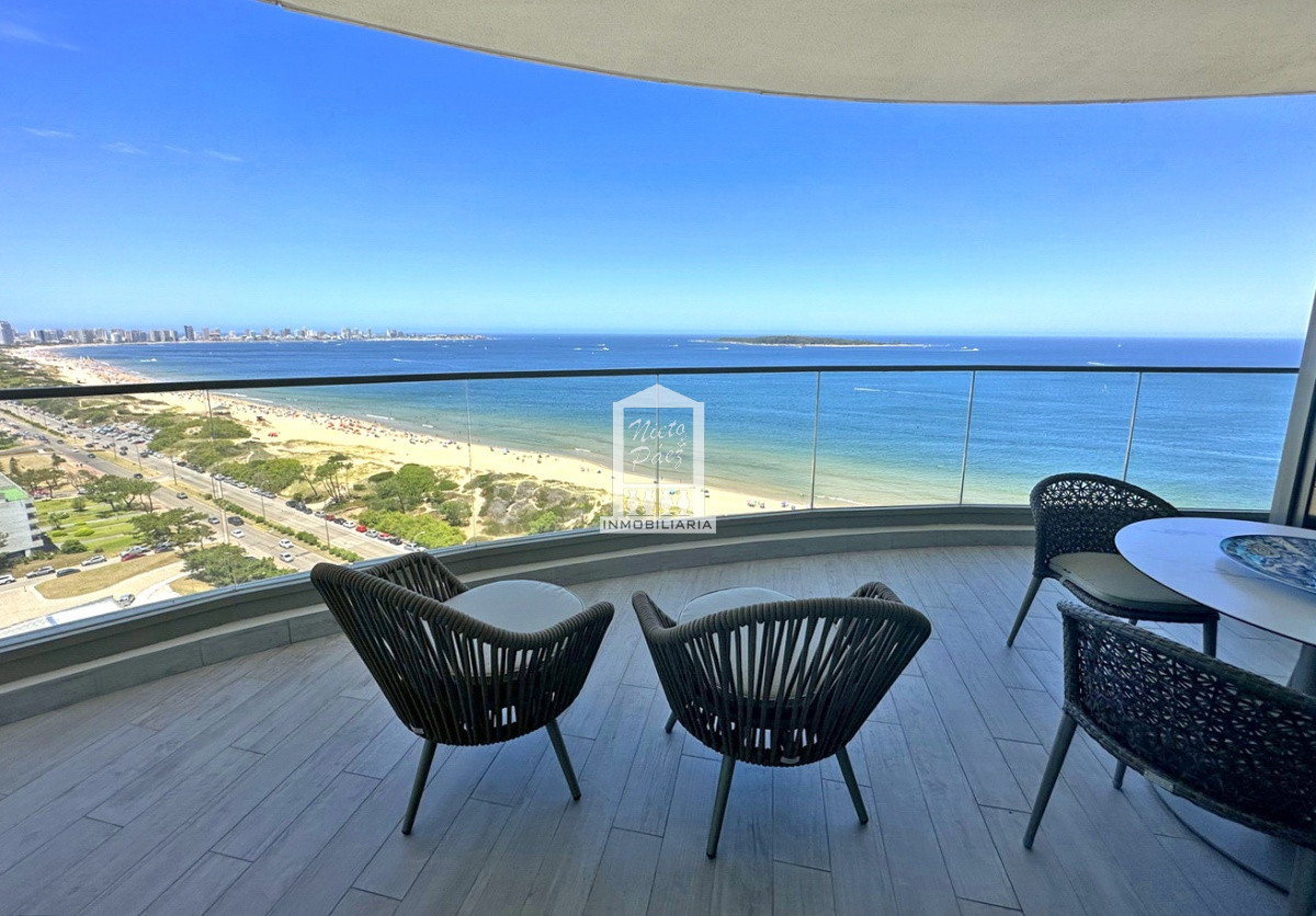 Fendi Residences, Piso alto esquinero, garaje doble - NYP39231A