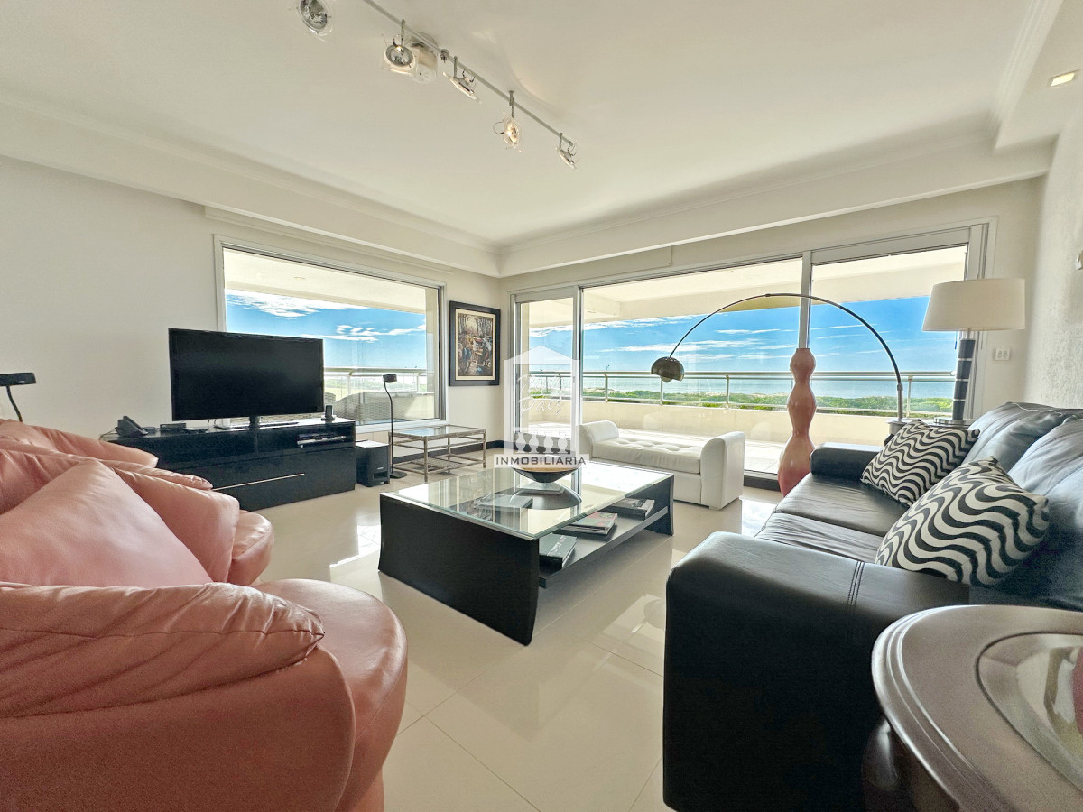 Brava - GoPunta - Portal Inmobiliario de Punta del Este - Maldonado