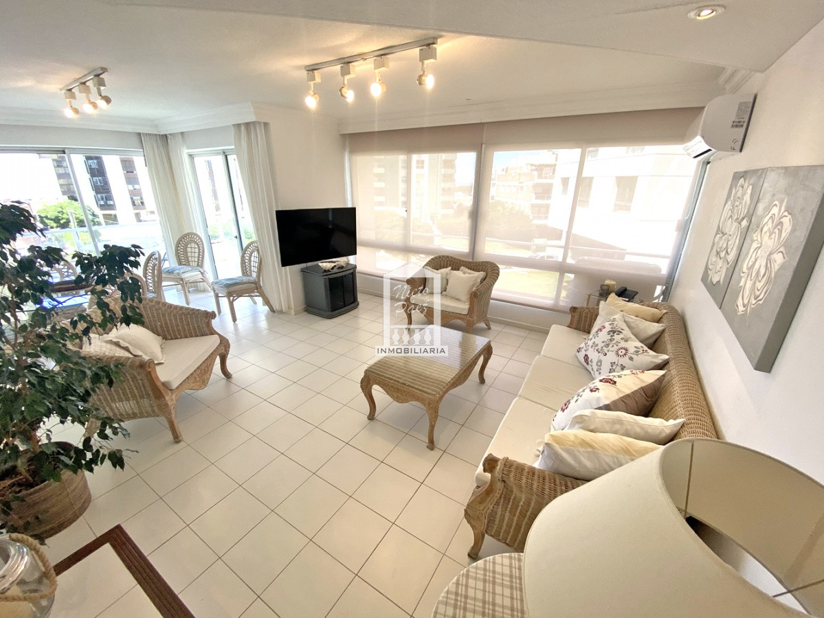 Brava - GoPunta - Portal Inmobiliario de Punta del Este - Maldonado