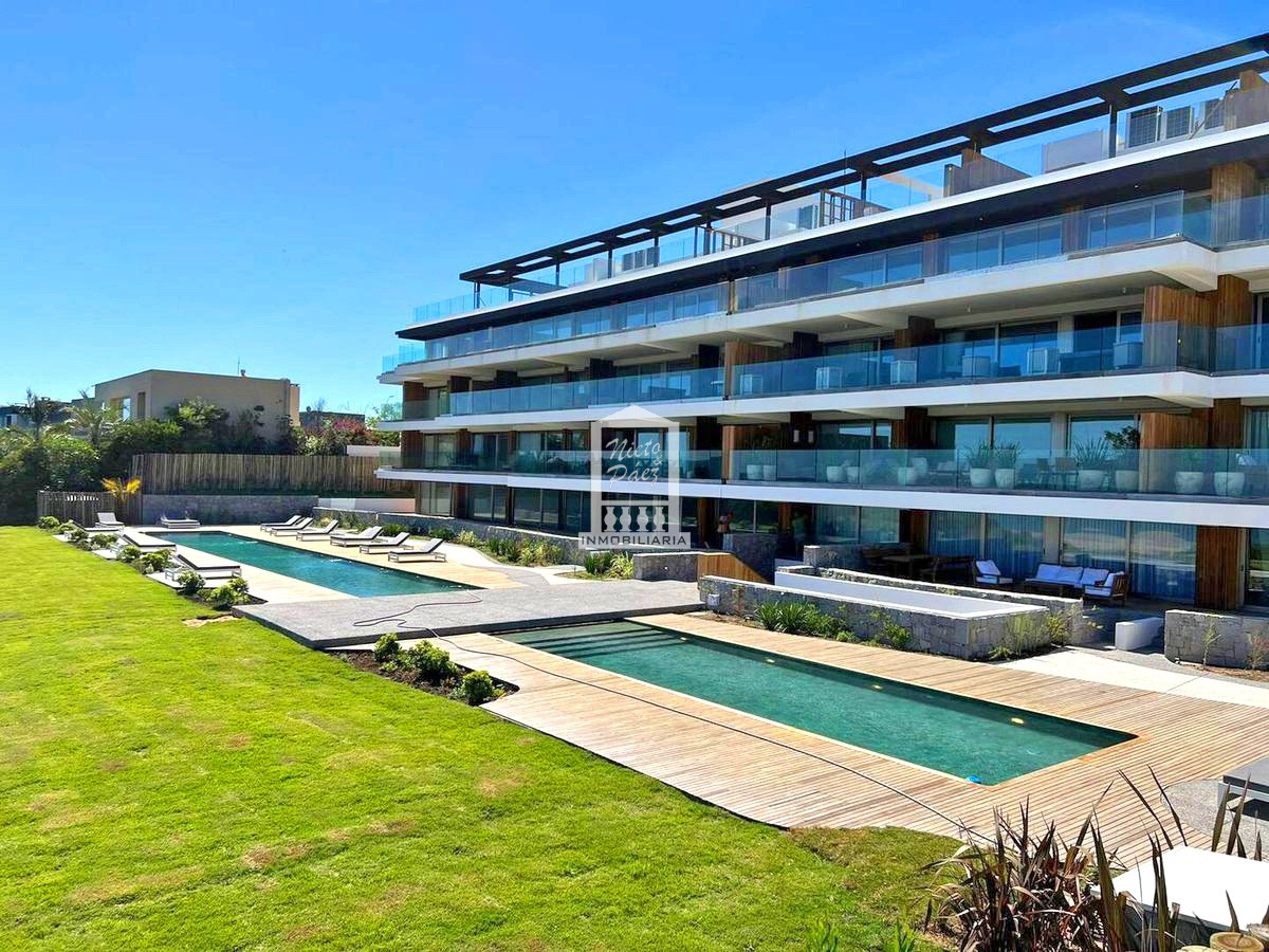 Moorea Bay, Estrene verano 2023, 3 suites + servicio independiente - NYP39159A