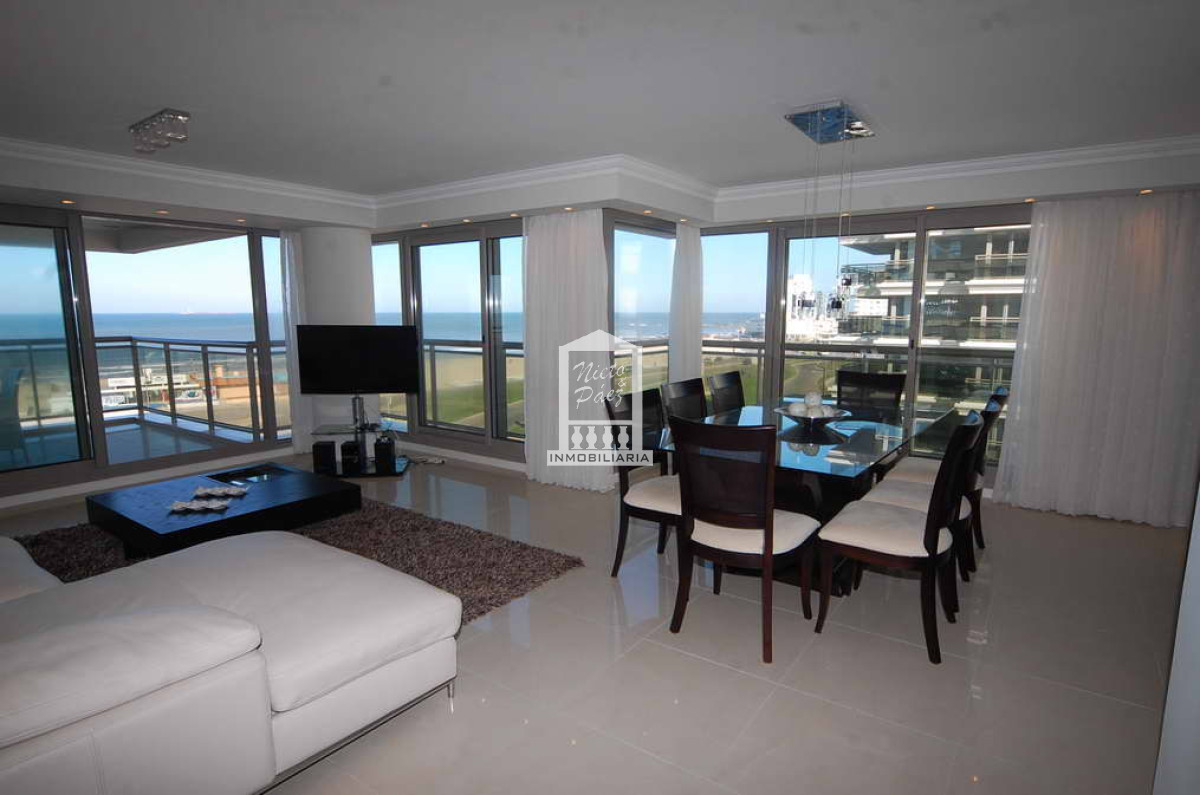 Brava - GoPunta - Portal Inmobiliario de Punta del Este - Maldonado
